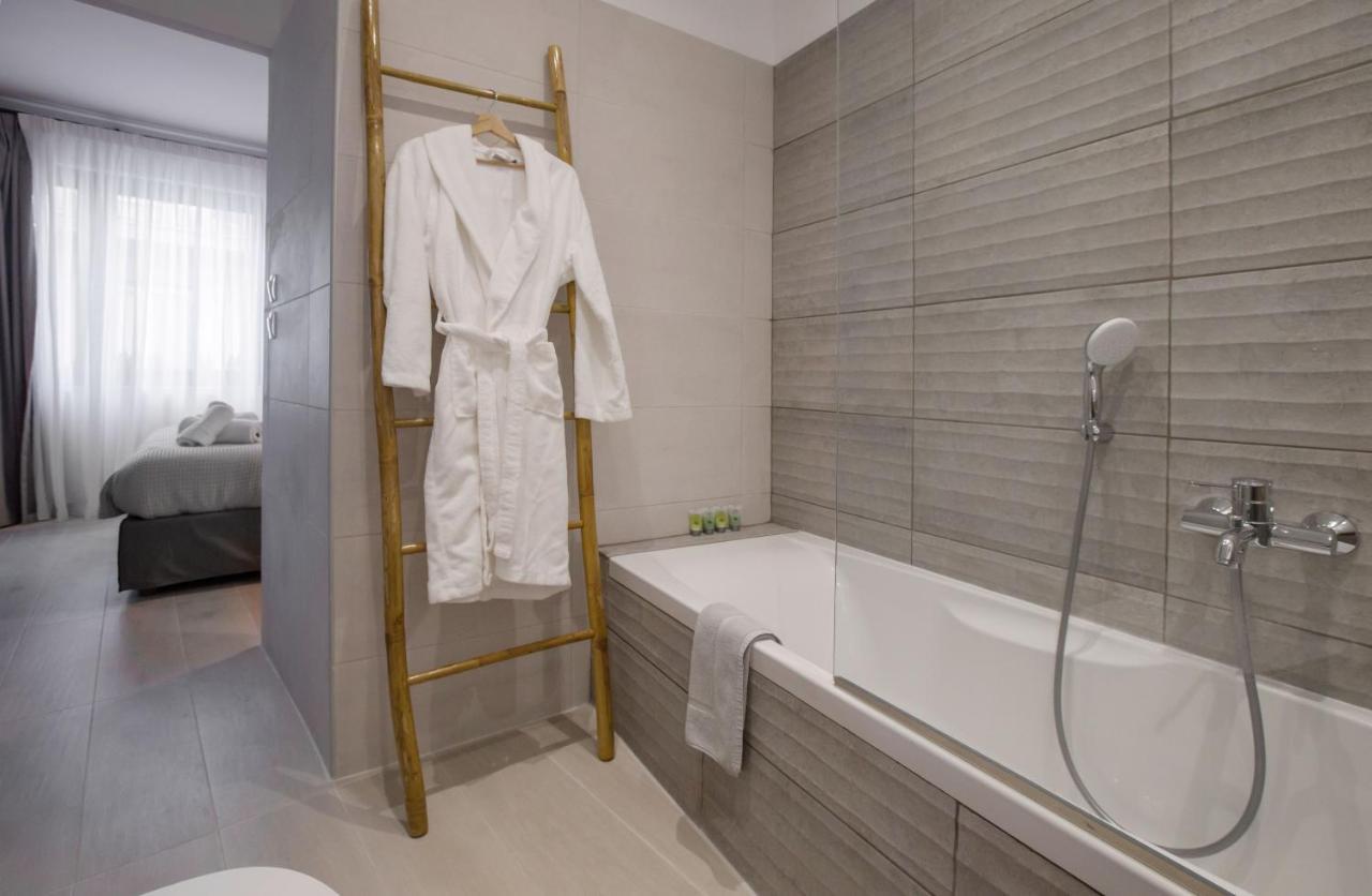 Ermou Monastiraki View Lycabettus Apartamento Atenas Exterior foto