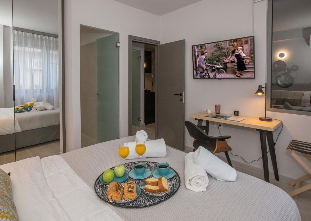 Ermou Monastiraki View Lycabettus Apartamento Atenas Exterior foto